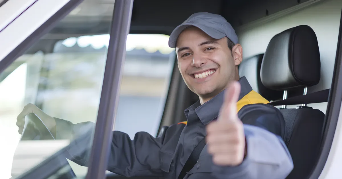 外国人トラックドライバー メインビジュアル