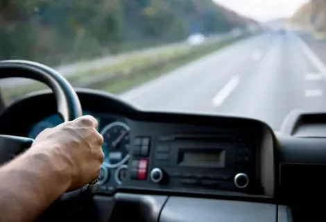 トラック運転手 未経験 40代 アイキャッチ画像