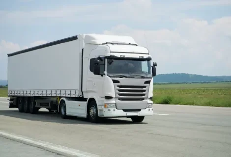 トレーラー運転手に向いてる人 アイキャッチ画像