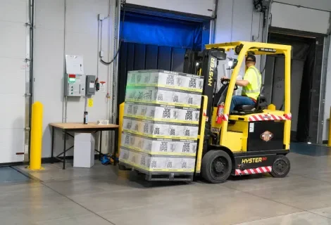 フォークリフト 給料 アイキャッチ画像