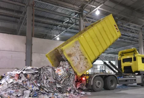 産業廃棄物ドライバー アイキャッチ