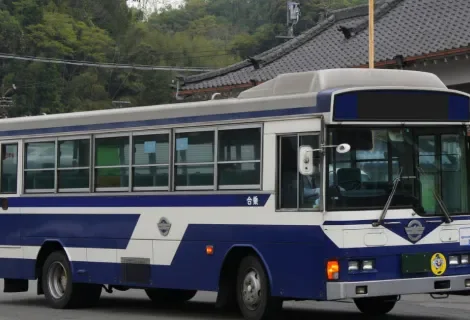 バス運転手の年収 アイキャッチ画像